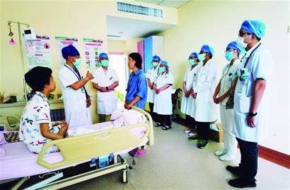 手术治疗|煎熬10个月 孩子的病在青岛治愈