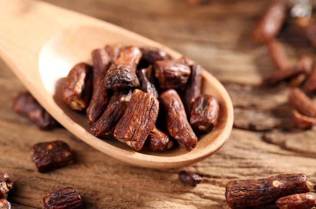 结节|40岁女性,脖子容易出现“结节”,四种“天然散结药”了解下