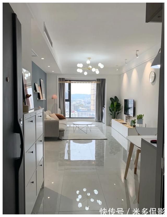 装饰画|她家80平米,还没入住就吸引了一帮邻居参观,简洁大方,太舒服了