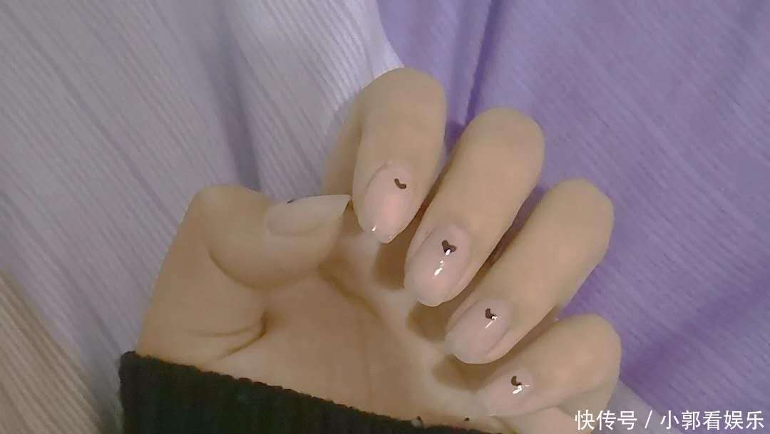 520想把攒了好久的浪漫和温柔美甲在这天都给你!