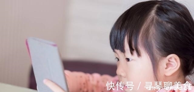 高度近视|妈妈和爸爸都是高度近视,将来会遗传给宝宝吗?提前预防很关键