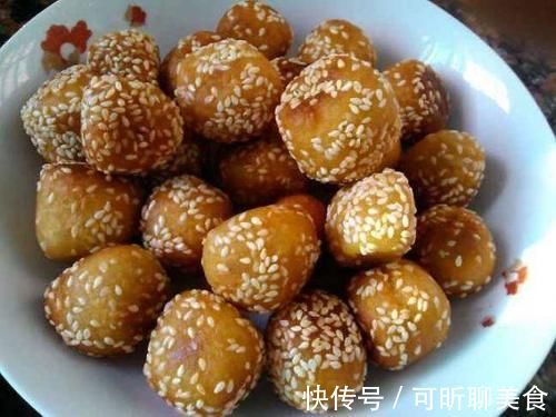 红薯别再煮着吃了，教你新的做法，香甜酥脆，一口一个真过瘾