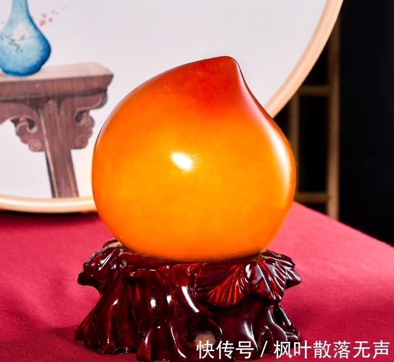 长物志@于2004年,横空出世的黄龙玉,具备中国文化特色的国玉!