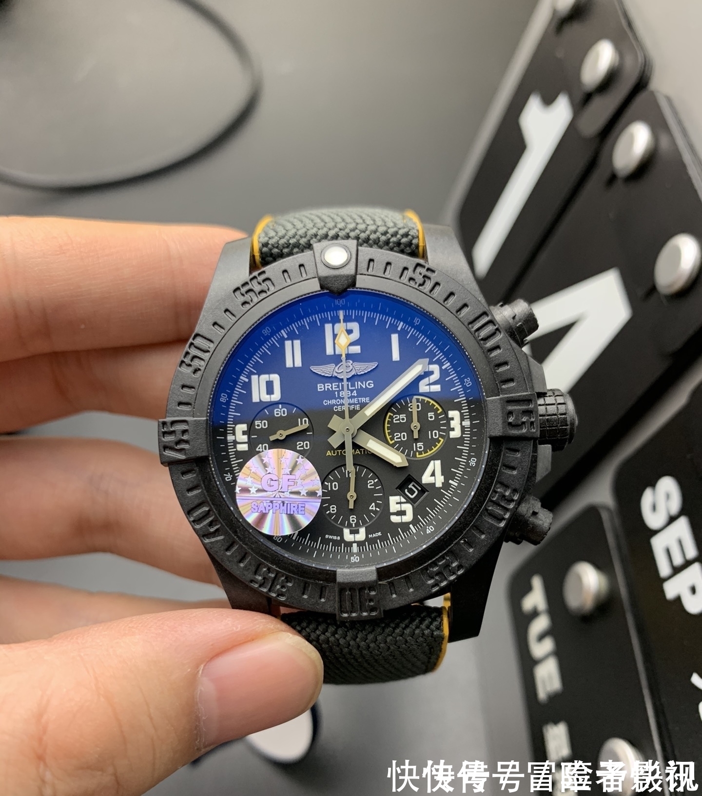 大富 大富说表:【GF究级新作】百年灵复仇者飓风系列45mm计时码表