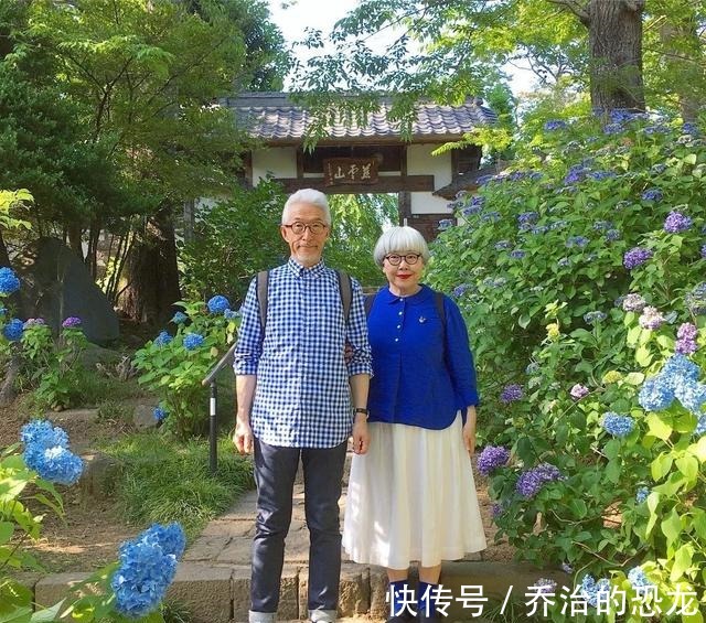 穿搭 日本太太的晚年穿搭，想要打造时尚感，掌握色彩平衡，时髦不俗气！