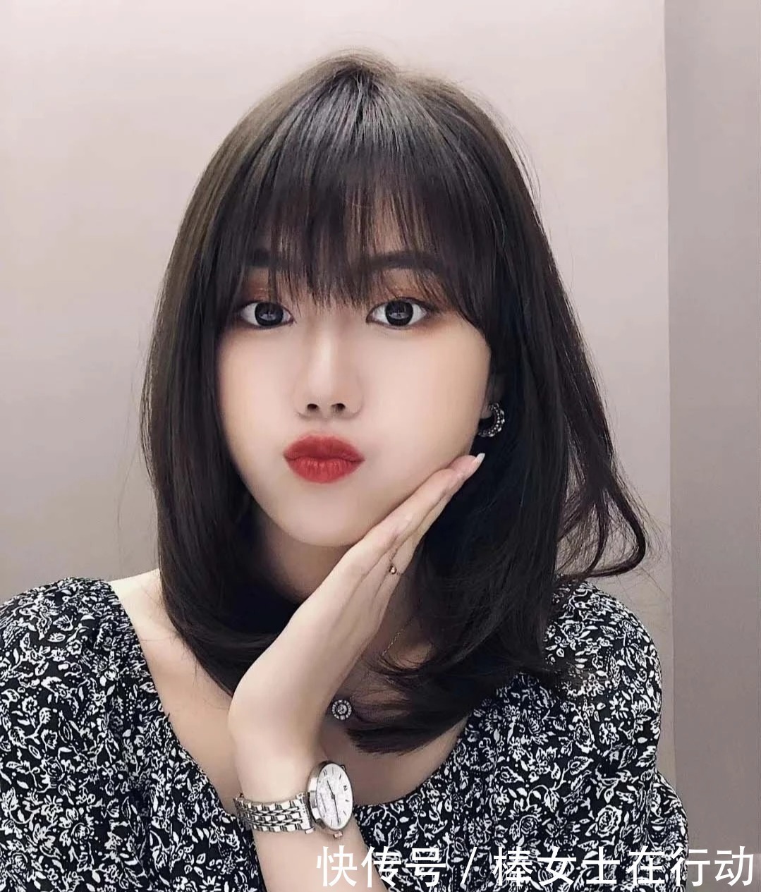 发量|越来越多女性发型这样剪,瘦脸减龄好打理,让你美到上瘾