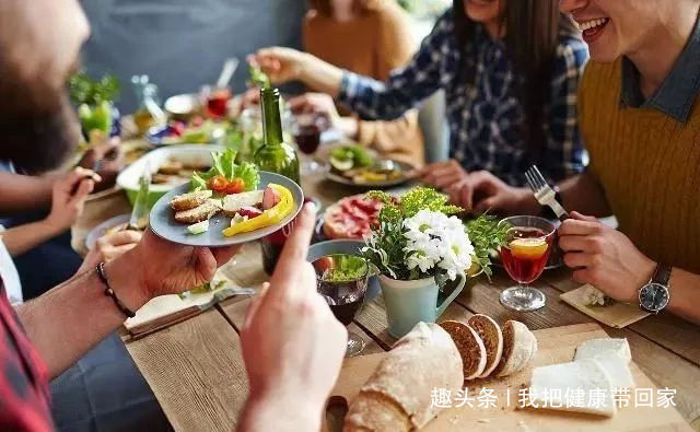 体重|1天有4个易瘦“黄金时间”，再馋也要管住嘴，体重慢慢掉下来