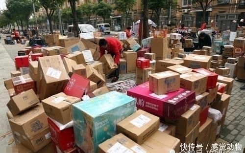 离职|为啥快递行业出现“招工难”，月薪8千却没人干离职快递小哥说出真相