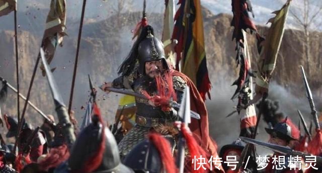 青龙偃月刀！水浒传最厉害的五件兵器，呼延灼的双鞭垫底，第一件人人都喜欢！