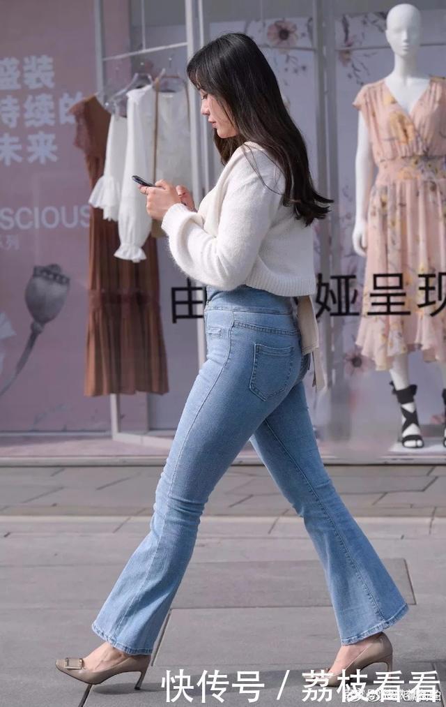 微胖身材适合怎么穿搭,白色开衫外套 , 搭配牛仔裤