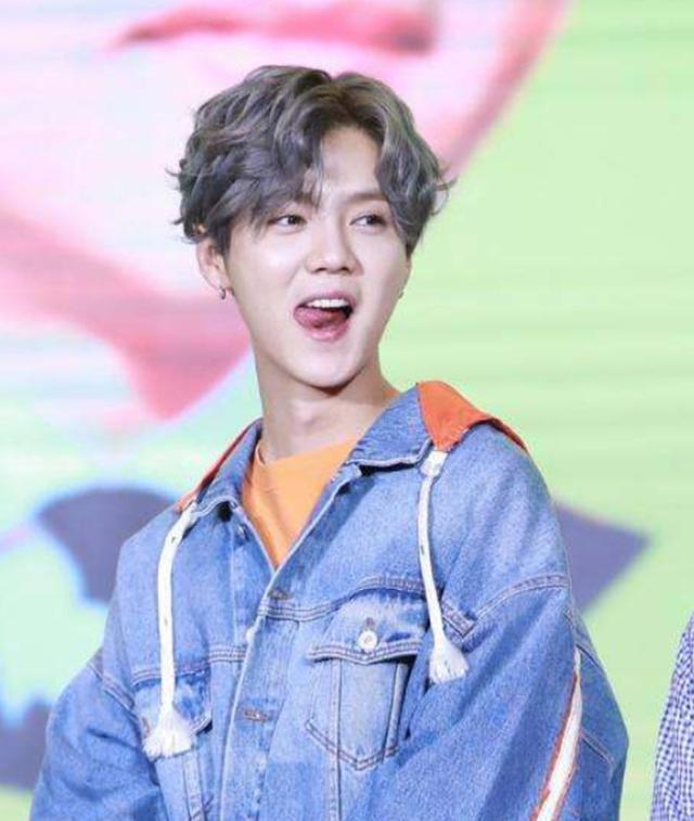 邓超退出《跑男》是明智之举看看李晨的处境，佩服他的先见之明