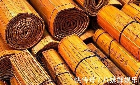 司马炎@盗墓贼挖出千年禁书,记载和历史截然相反,秦始皇一大秘密现世