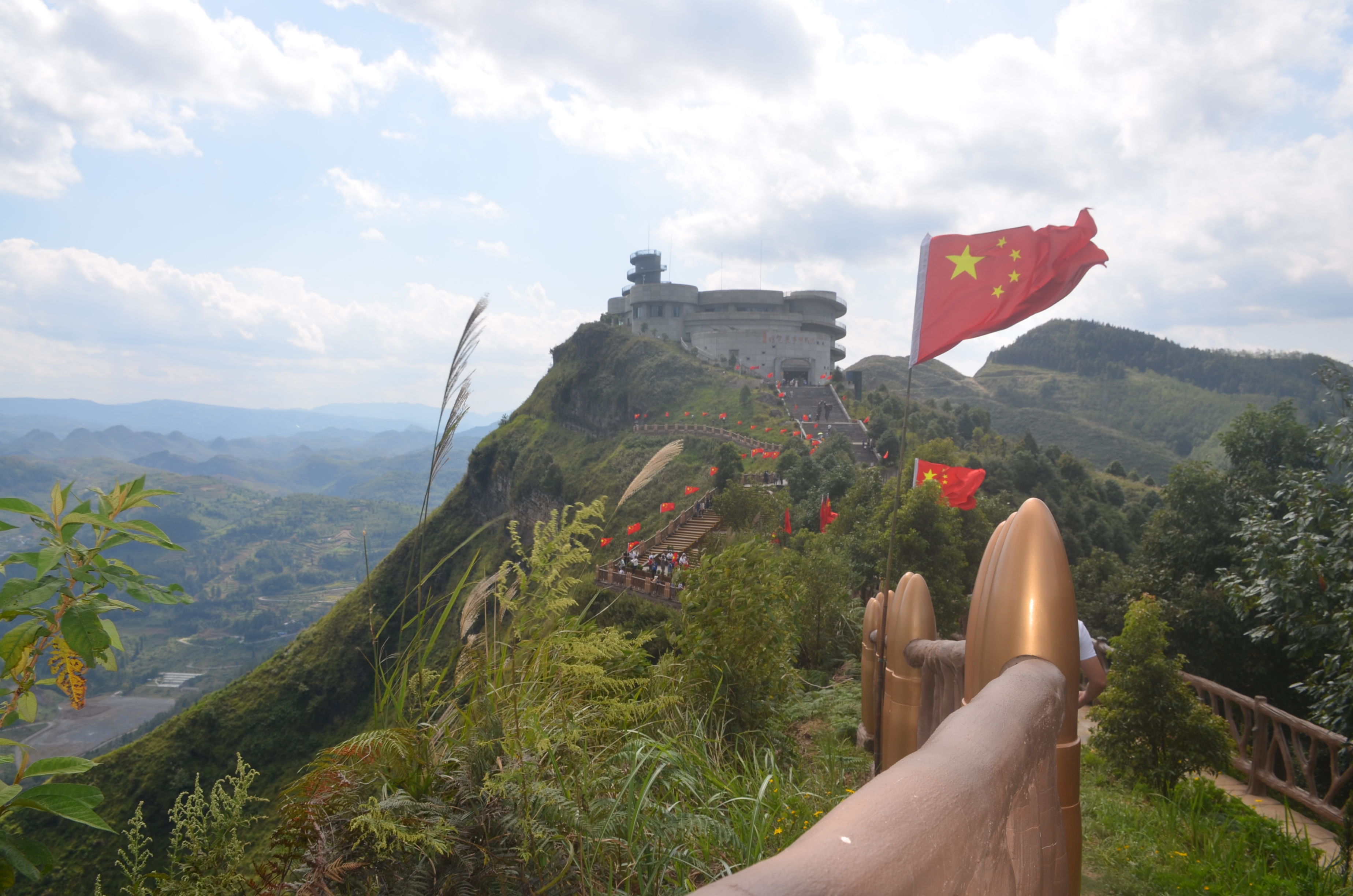 万峰林|自驾游贵州-肇兴侗寨-平塘天眼-兴义万峰林-晴隆二十四道拐