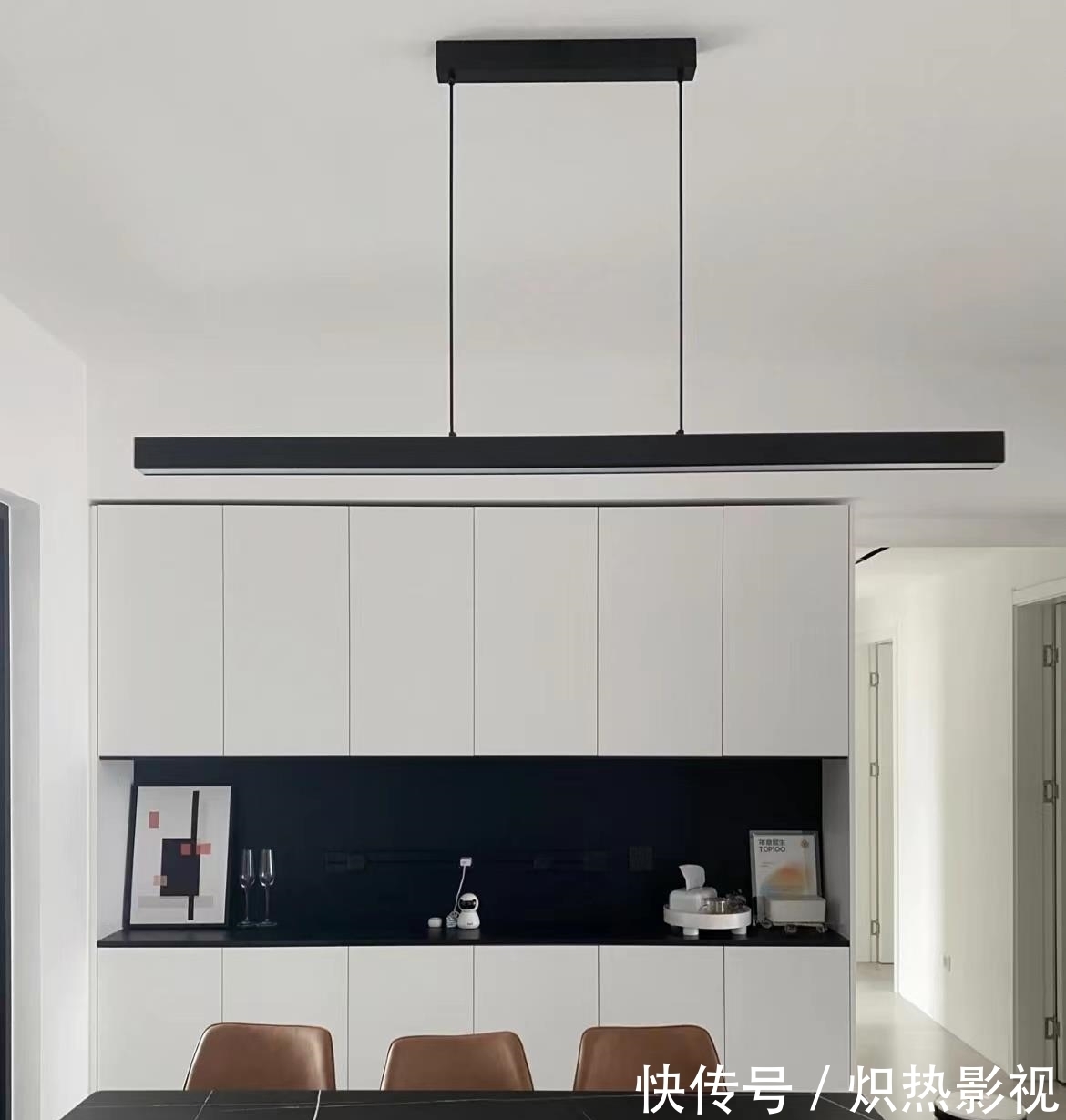 收纳|110㎡简约风,花费10W做橱柜,全屋“空无一物”,太舒适了