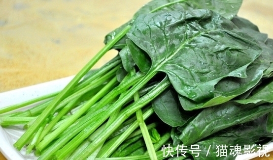 草酸|骨骼一碰就碎，骨科医生提醒：3种 食物或许是“脆骨剂”，别贪吃