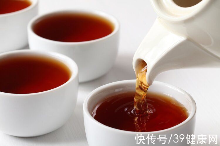 喝茶|喝茶真的能保护心脏？喝绿茶好，还是喝红茶好？今天告诉你答案