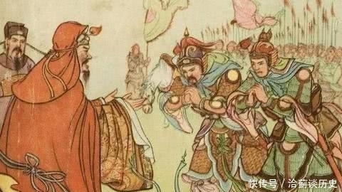 大臣|徐达与朱元璋下棋,朱输了大怒,大臣忙说看棋盘朱:重赏!