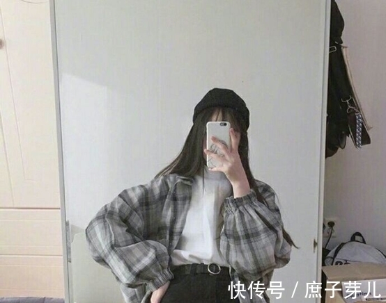 小萌|女生百变穿搭：平刘海+贝雷帽，可以说是所有穿搭的基本发型！