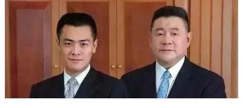 “北大校董”刘鸣炜:上非诚勿扰惨遭灭灯,主持人:他爸有165亿