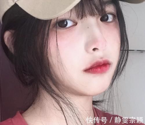 女生|女生在学校只能扎马尾,试试这三款发型,不仅减龄,而且还会非常的有异性缘