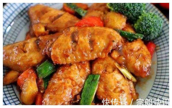 剁椒鱼头|美食推荐红烧荷包蛋,三汁焖鸡翅,辣椒炒猪耳,剁椒鱼头的做法