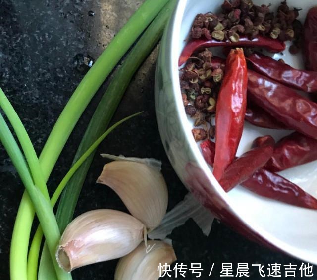 红辣椒|快炒娃娃菜,美美的低脂菜,好吃无负担!