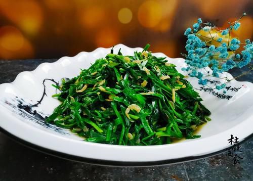 搭配|便秘就怕这蔬菜，秋天正鲜嫩，搭配有“钙库”之称的小海鲜，真鲜