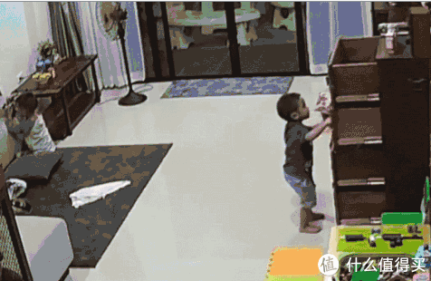 防护栏|恕我直言，现在90％的装修都不适合有孩子的家庭！