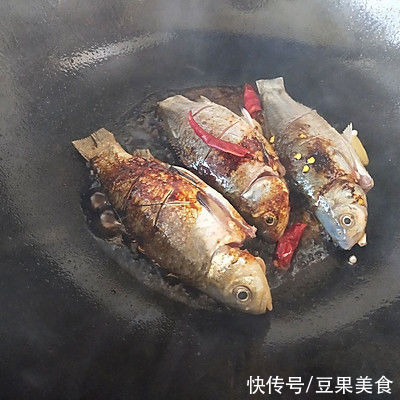 这道酱烧鲫鱼，怎么做都好吃