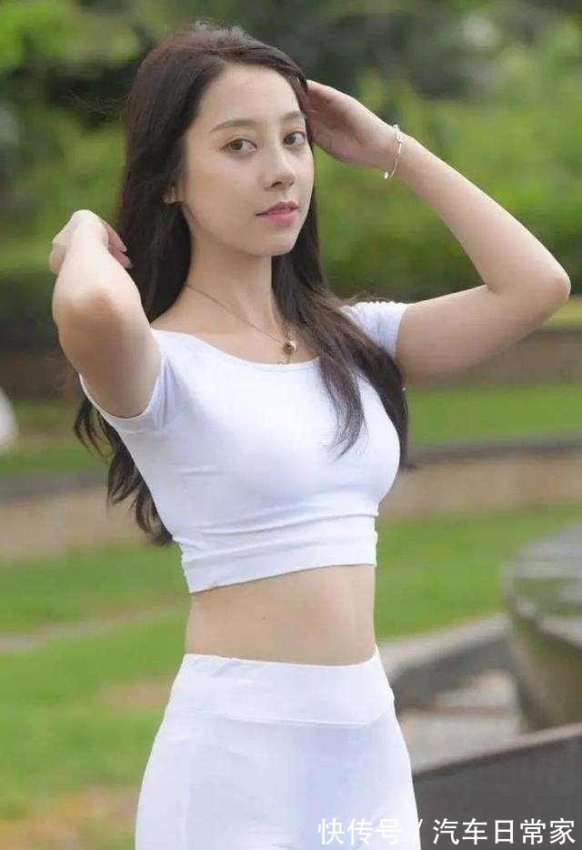 瑜伽裤 时尚帅气的瑜伽裤穿搭年轻有品位,时尚大方又舒适,靓丽十足!