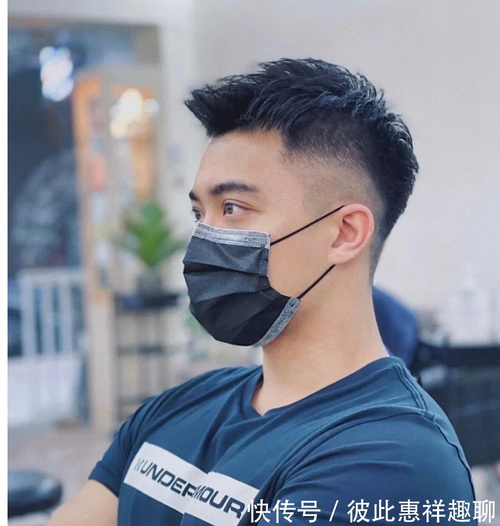 寸头|受欢迎的男士发型有哪几种？小寸头，飞机头，两侧铲短发型都不错
