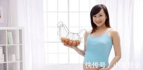 蛋汁|月子期间被要求每天吃47个鸡蛋, 平均一顿10几个, 真有这个必要吗