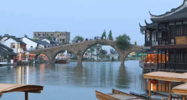 乐嗨上海过大年!要换上“春装”了!那些乐趣满满的城中访古地想约你见个面呀