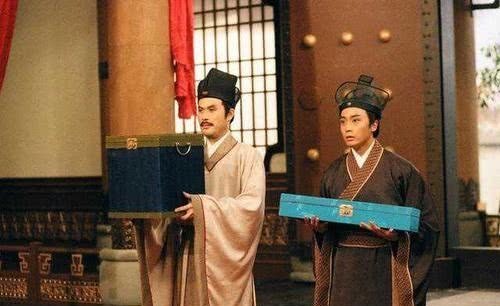 故事|再读《荆轲刺秦王》：其实荆轲根本称不上英雄，他的失败是必然的