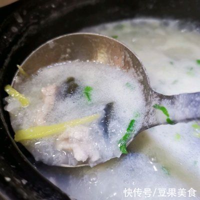 瘦肉丝|这道皮蛋瘦肉粥简单成这样，再不做我真的哭给你看