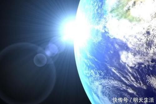 介质 太阳能把温度传到地球,为什么太阳到地球之间的太空却没有温度呢