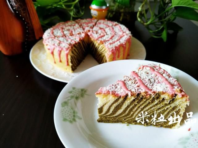 不需要裱花就可以很美的蛋糕