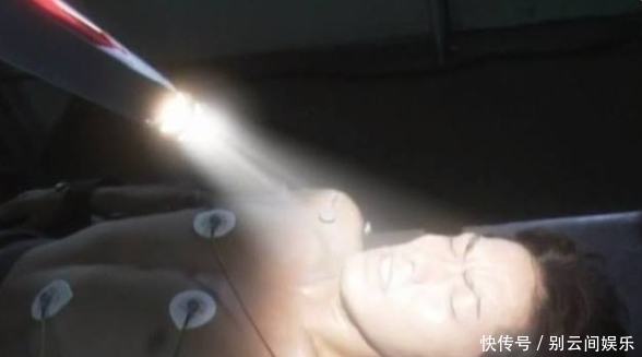 有的奥特曼人间体不需要保密,为什么?这个现象,你发现了吗?