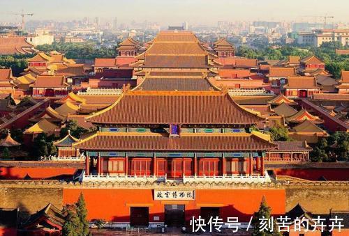 朱棣#故宫地砖松动,专家在修补时,才揭开了朱棣隐藏600年的秘密!