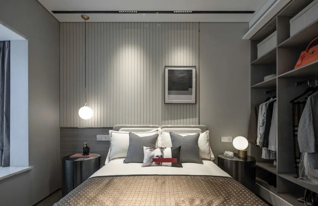 装饰画|100㎡现代轻奢,清淡优雅高级灰,时尚精致好舒适