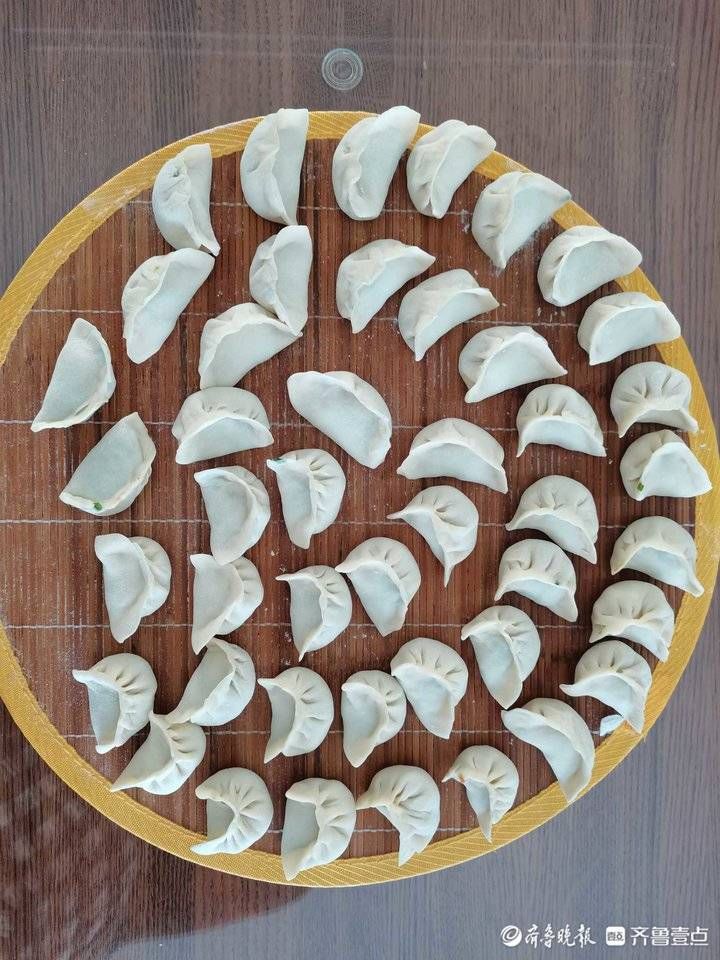 水饺|冬天与饺子更配哦!天寒地冻吃顿龙利鱼水饺全身都热乎