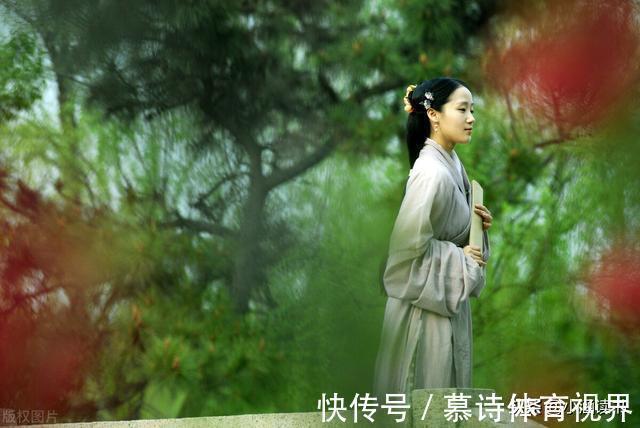 贾宝玉!红楼梦:为何林黛玉一死,百年富贵的贾府就败了?