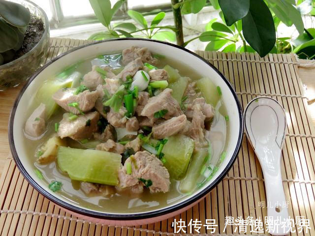 炖牛肉时,有人焯水有人直接炖,都不对,大厨教你最好吃的做法