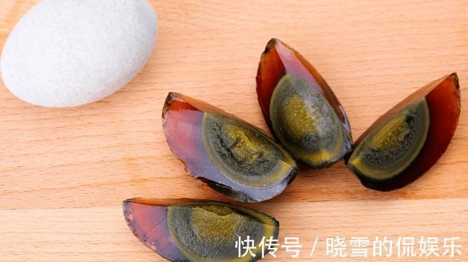 生抽|凉拌皮蛋,只用生抽和醋不好吃!教您多加4个料,皮蛋不涩不腥气