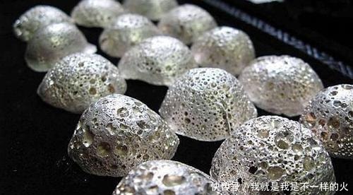 丢下一|为什么古人吃完饭不问多少钱,放下银子就走,店小二也从不阻拦?