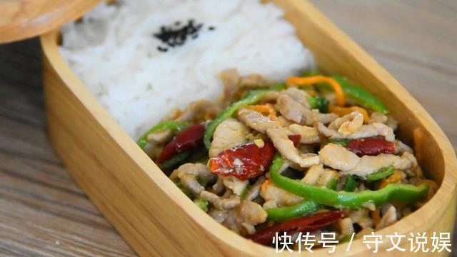 老厨师酒后揭秘:不论炒任何肉,只要多放一勺它,爽滑干脆不粘锅