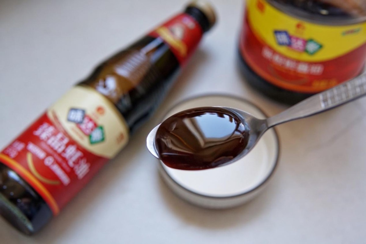 莲藕最下饭的做法，脆嫩亮白不发黑，吃起来比肉香