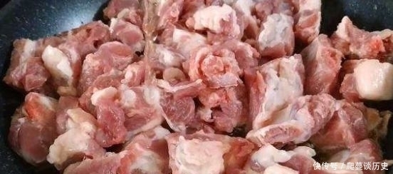 种排骨|买排骨的时候,看到这3种扭头就走,肉店老板:送给亲戚都不吃