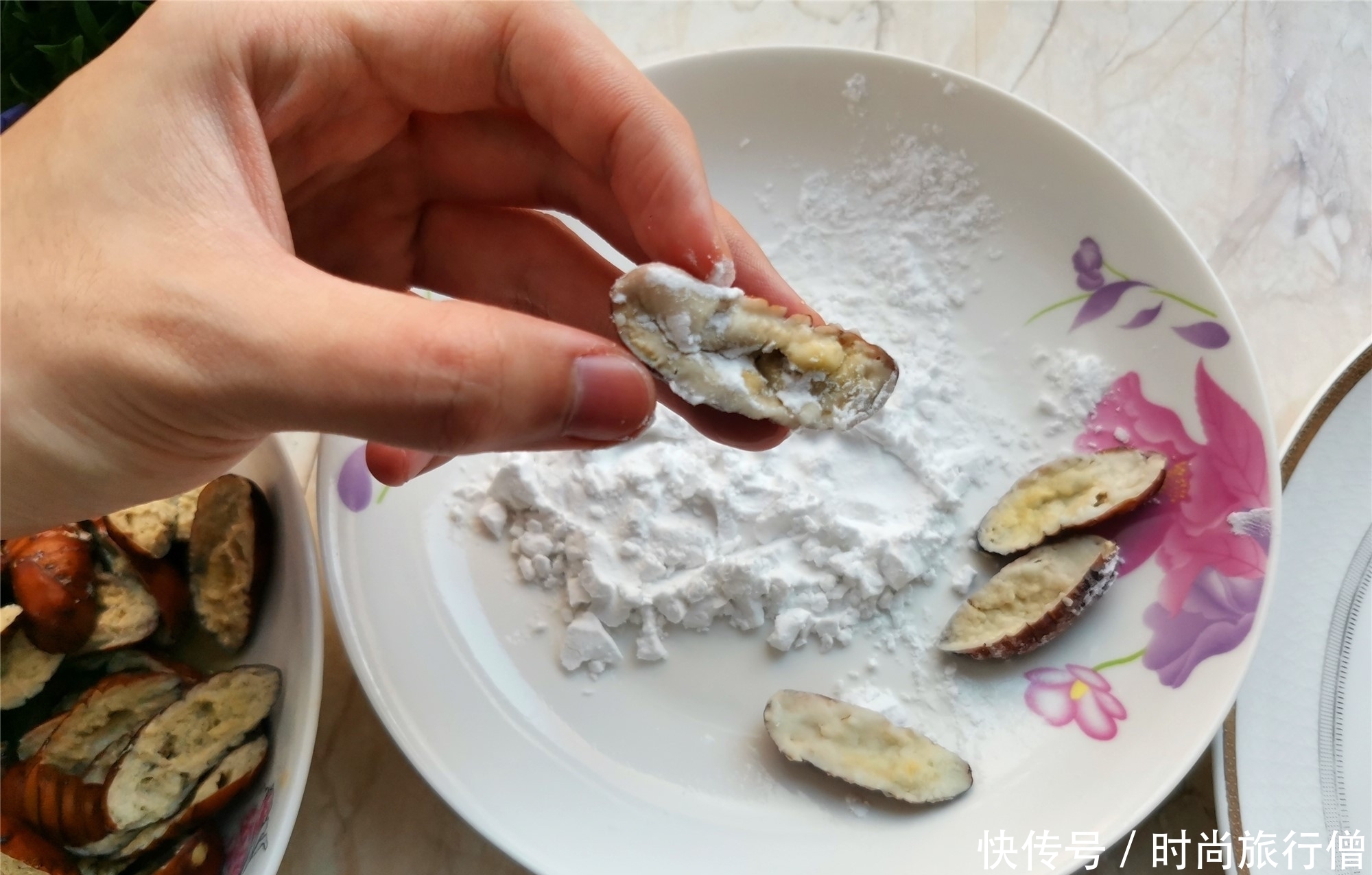 蚕蛹怎样做好吃?教你东北家常做法,香酥不回软,一道下酒好菜