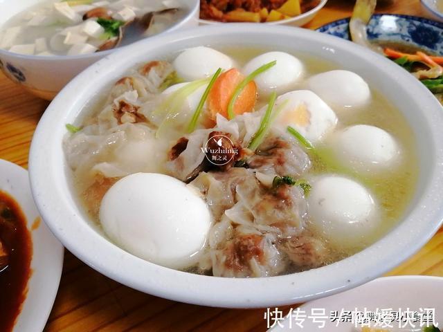 回娘家吃饭，12道菜晒到朋友圈，网友：还缺女儿吗？